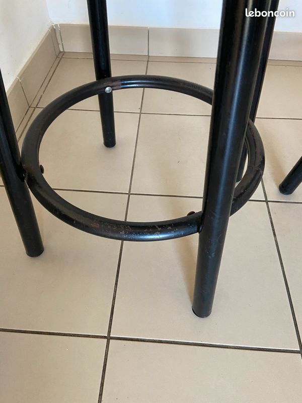 À vendre meuble et chaise haute (image 9)