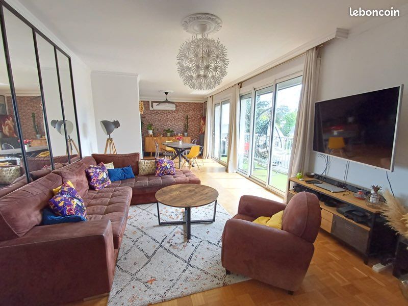 Appartement 4 pièces 108 m² · à Saint-Avertin · 107,7 m² · 250 000 €