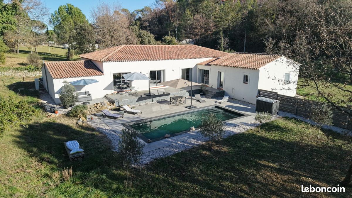 Propriété 6 pièces 193 m² (image 3)