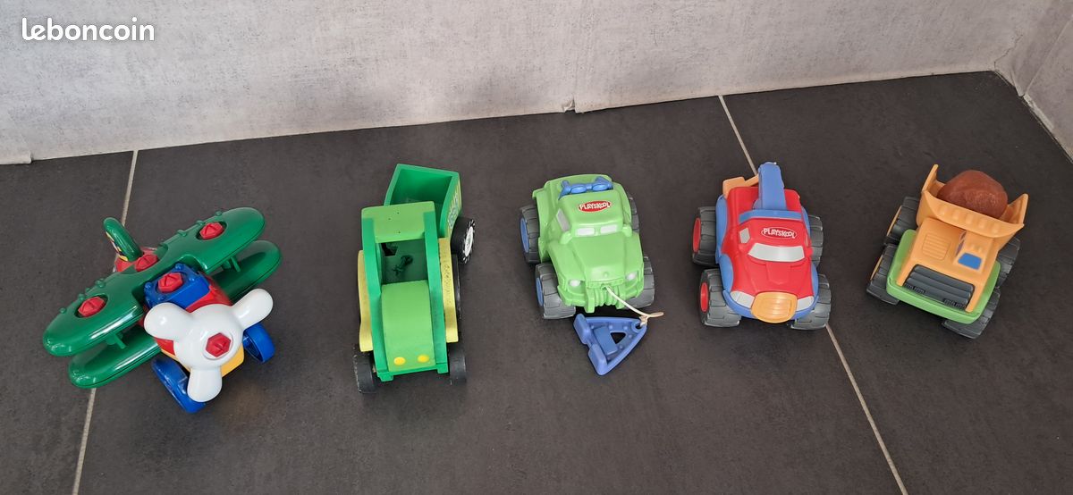 Lot de vehicules 1er age (image 3)