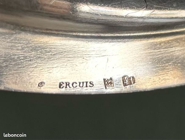 Ercuis plat rond en métal argenté 29.6 cm de diamètre TBE 65