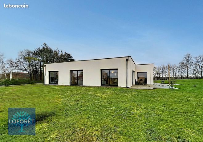 Propriété 5 pièces 256 m²
