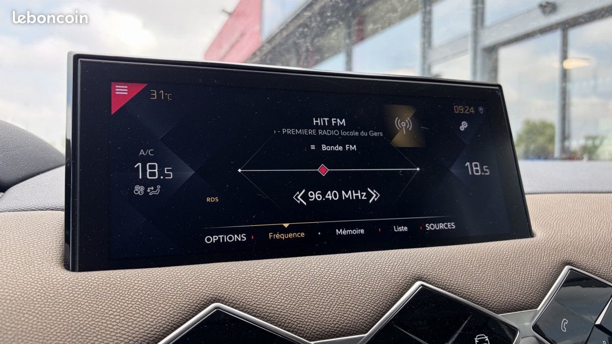 Ds 3 Crossback PureTech 130 Automatique So Chic (image 18)