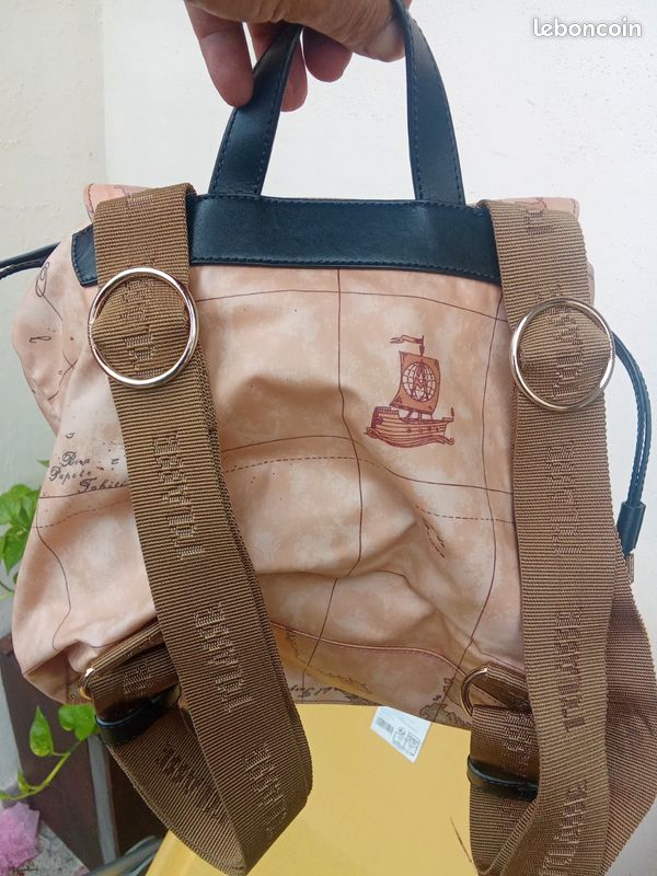 Sac a dos 1 ère classe alviero martini
#Rentréescolairefille (image 2)