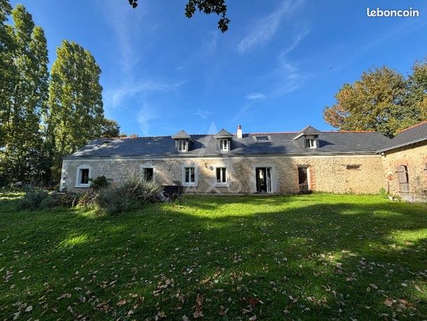 Maison 10 pièces 215 m²