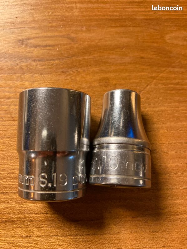 Douille 1/2'' 12 Pans 1/2'' - Facom - Longueur 36 Mm - Pour Clé 1/2'' - Usage Professionnel