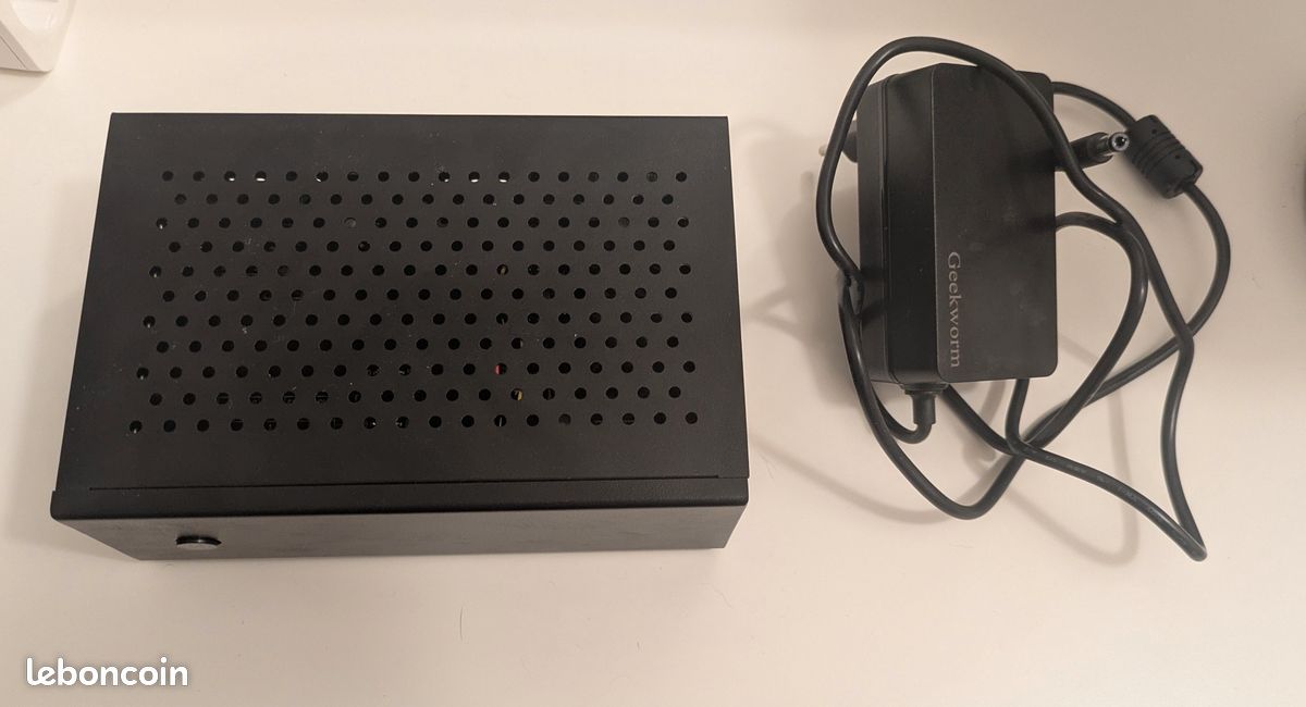 Raspberry Pi 4 Model B 4GB avec NAS Geekworm NASPi Gemini 2.5 V2.0 + accessoires (image 1)