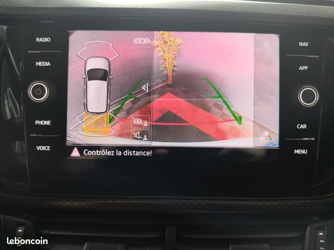 VOLKSWAGEN T-CROSS 1.0 TSI 110 CH - FINITION United - GARANTIE 6 MOIS MINIMUM (image 16)
