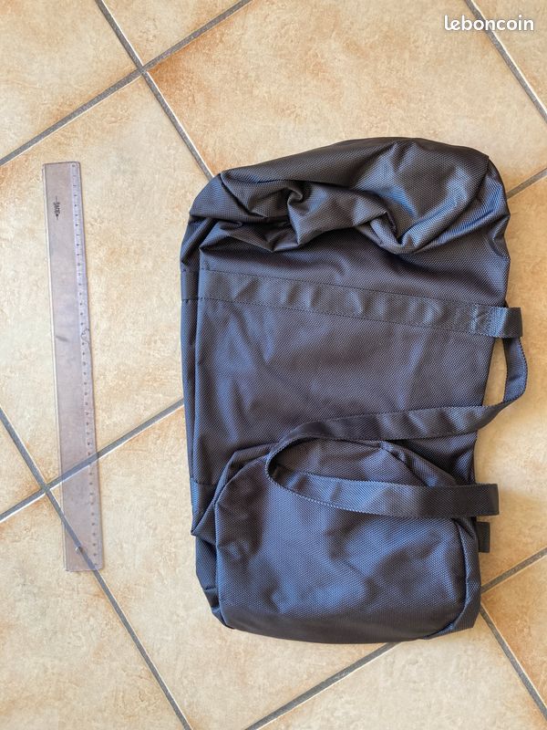 Sac sport ou voyage (image 3)
