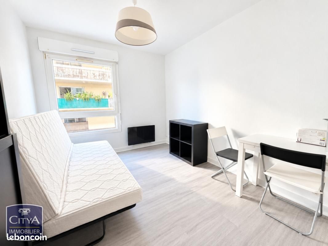 Appartement 1 pièce 18 m² · à Nantes · 18 m² · 92 000 €