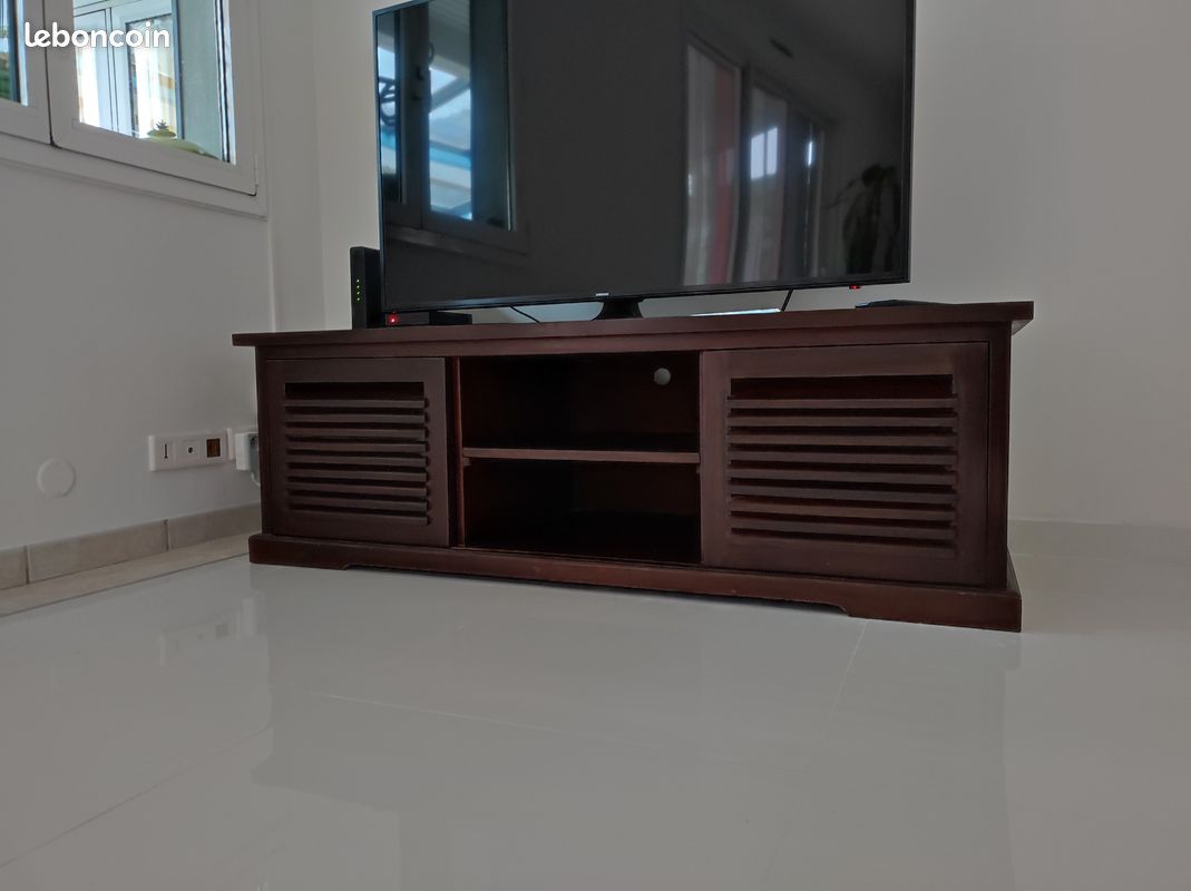 Meuble en teck (image 1)