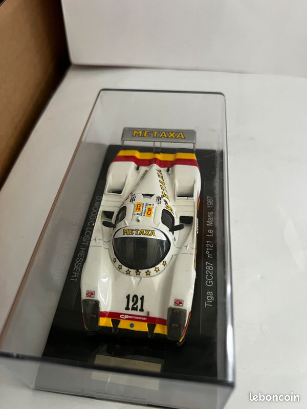 Porsche 961 n°203 24h du Mans 1987 Rothmans 1/43 Spark S0961 - Selection RS Porsche 961 n°203 24h du Mans 1987 Rothmans 1/43 Spark S0961 - Selection RS