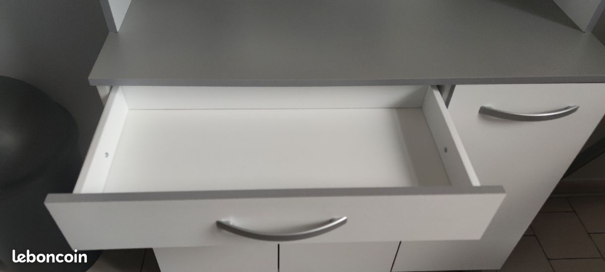 Meubles de cuisine très bon état (image 3)