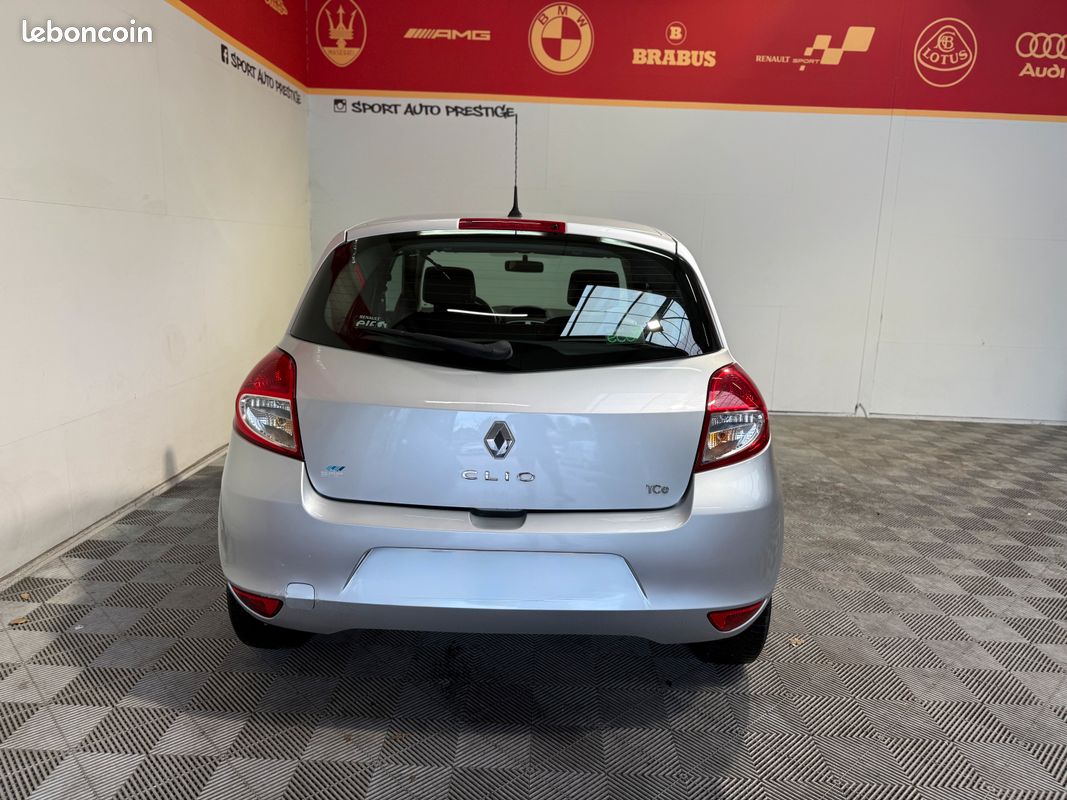Clio 1.2 100 cv ( visio et livraison possible ) (image 3)