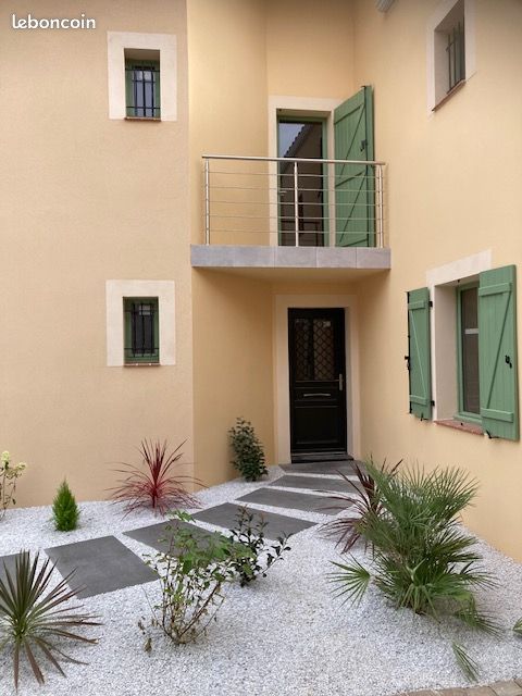 Maison 8 pièces 190 m² · à Saint-Porquier · 190 m² · 125 000 €