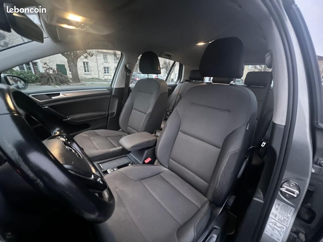 Volkswagen Golf 1.6 TDI 110 BlueMotion Technology FAP Confortline Business (image 14)