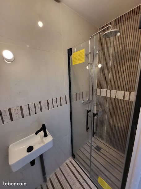 Location meublée appartement 3 pièces 45 m² Rosny-Sous-Bois (93110) 1.400 (image 3)