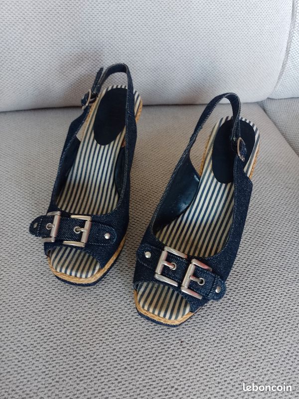 Chaussures compensées femme esprit jeans (image 1)