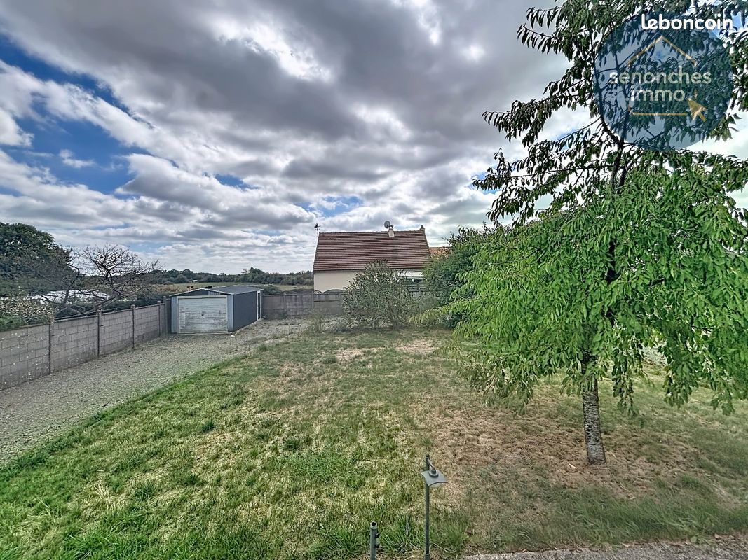 Maison 5 pièces 120 m² · à Fontaine-Simon · 120 m² · 180 000 €