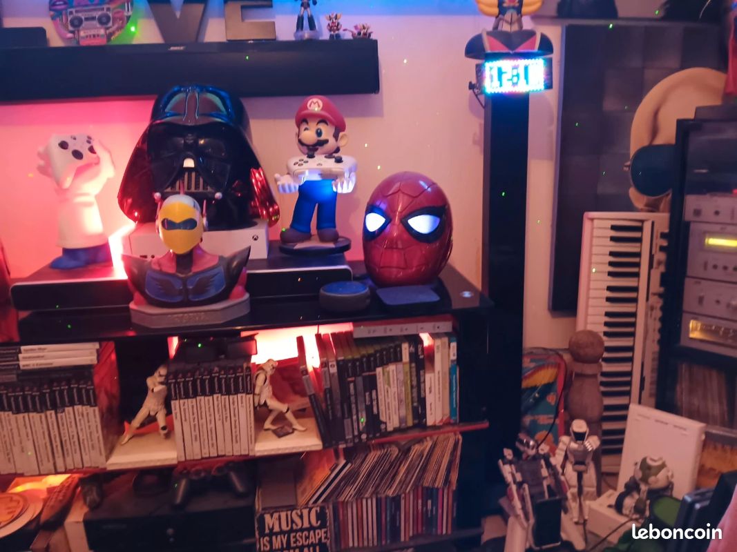 Figurines collection (image 3)
