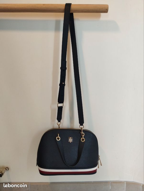 Sac à main Tommy Hilfiger femme Bleu marine Accessoires