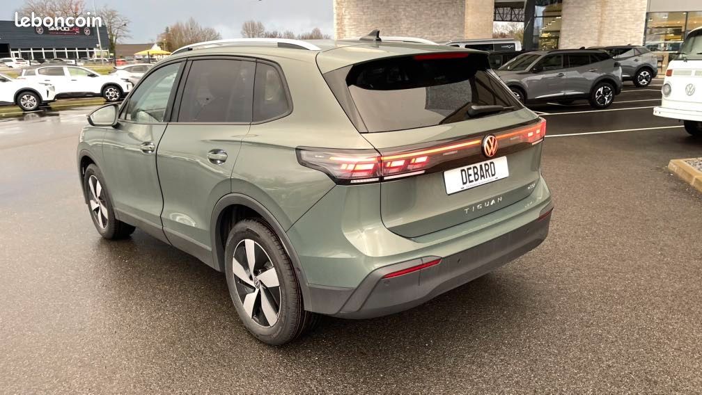 Volkswagen TIGUAN 1.5 ETSI 150CH LIFE PLUS DSG7 (image 6)