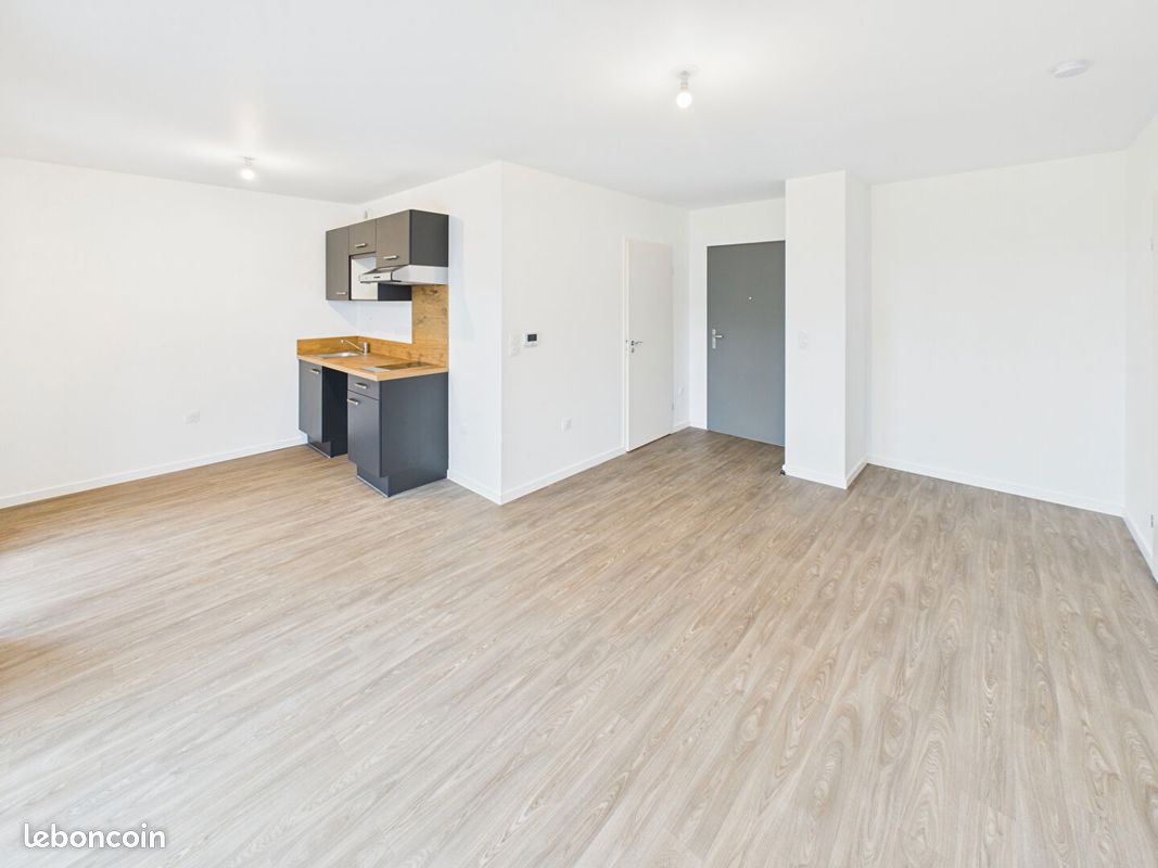 Appartement 2 pièces 42 m² · à Nancy · 42 m² · 595 €