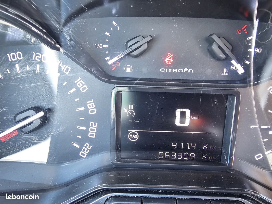 Citroen C3 STE BLUEHDI 100CH S&S BVM 6 FEEL AVEC 63 350 KM BVM6 (image 8)