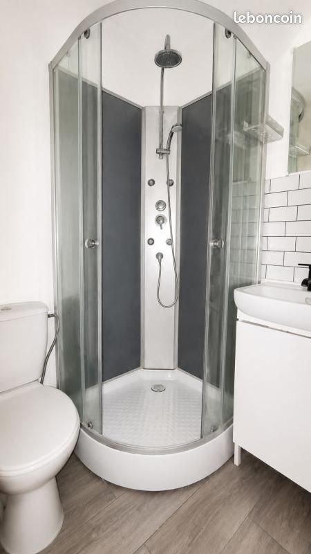 Studio 1 pièce 14 m² (image 6)