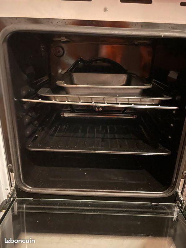 Vends cuisiniere 3ans bon etat (image 3)