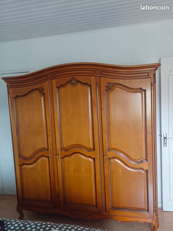 Armoire en chêne (image 1)