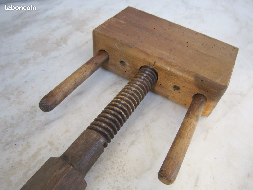 PETITE PRESSE/ECARTEUR à VIS, en BOIS (f) (image 4)
