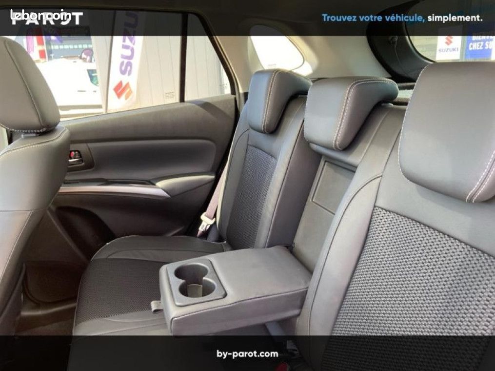 Suzuki s-cross 1.4 Boosterjet Hybrid 110ch Style MY25 (image 28)