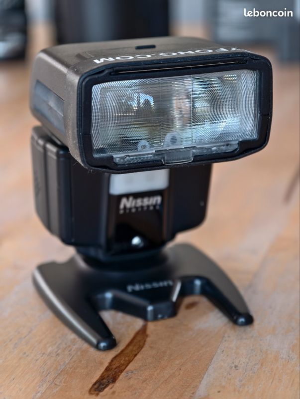 Flash Nissin i40 (image 1)