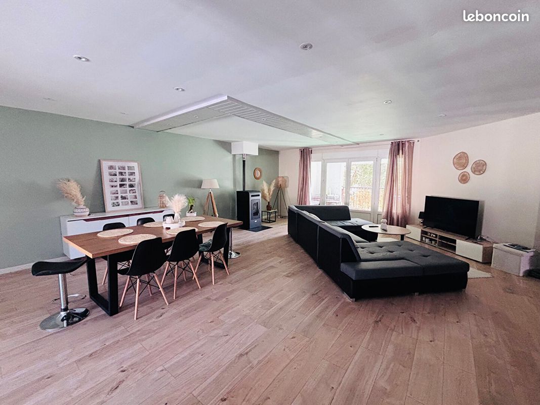 Appartement 6 pièces 199 m² · à Saint-Dié-des-Vosges · 199 m² · 179 800 €