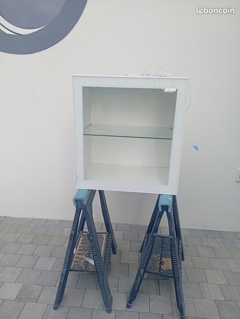 Meuble vitrine (image 1)