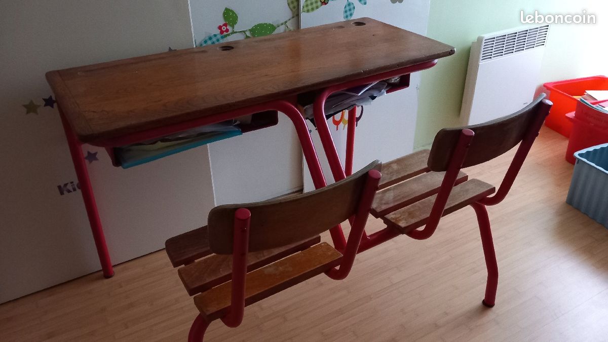 Table d'écolier en bois et armature metal (2 places) (image 1)