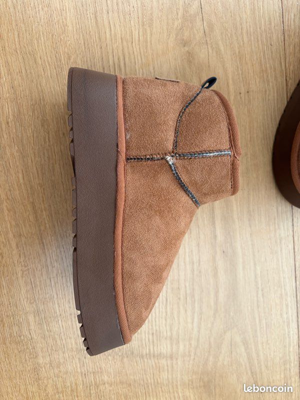 Bottes UGG neuves 36 (image 14)