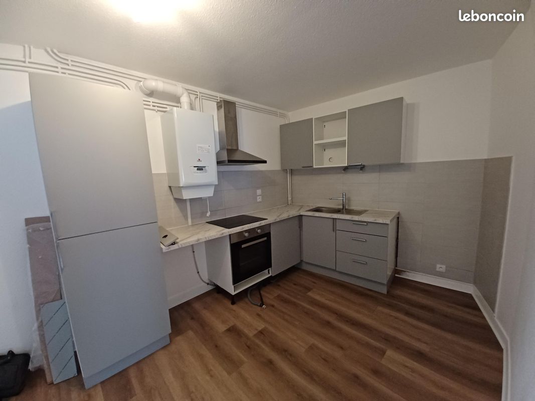 Appartement 3 pièces 52 m² · à Aurillac · 52 m² · 600 €/mois