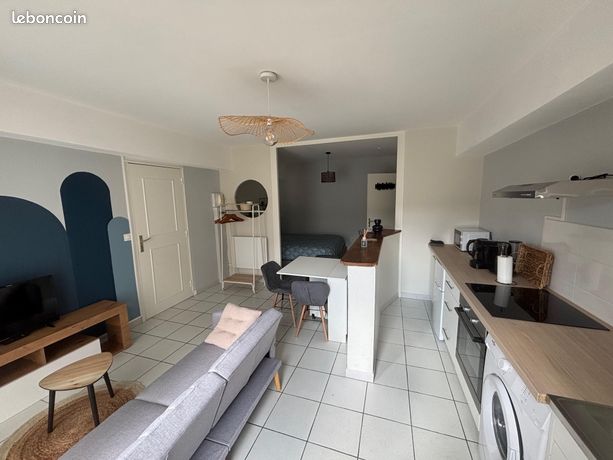 Studio 1 pièce 27 m²