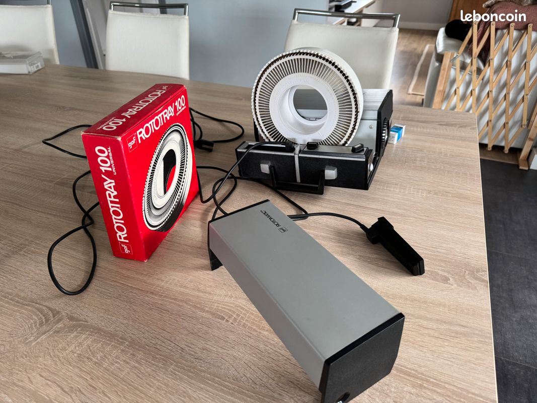 Projecteur De Diapositives ROTOMATIC Gaf 757 Zoom Rotomatic
