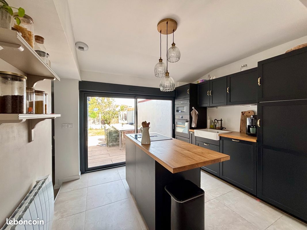 Maison 5 pièces 115 m² · à Sainghin-en-Weppes · 115 m² · 285 000 €