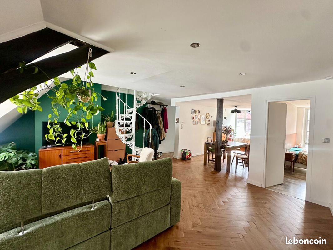 Appartement 4 pièces 76 m² · à Besançon · 76 m² · 210 000 €