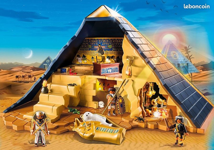 Playmobil 5386 - Pyramide du pharaon (image 1)