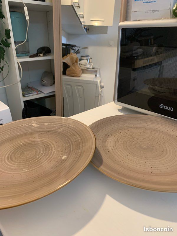 Lots d’assiettes plates effet grès - Style moderne (image 2)
