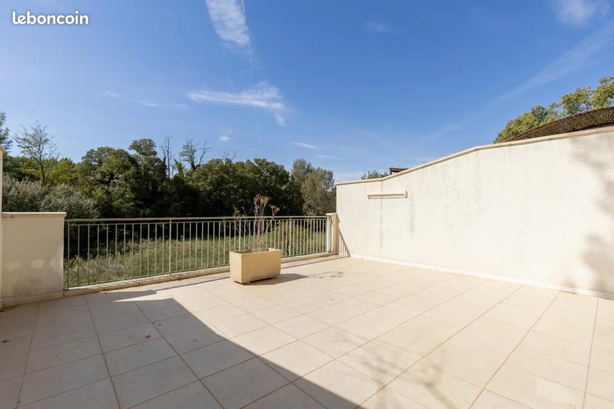 Maison 86 m² · à Grans · 86 m² · 349 000 €
