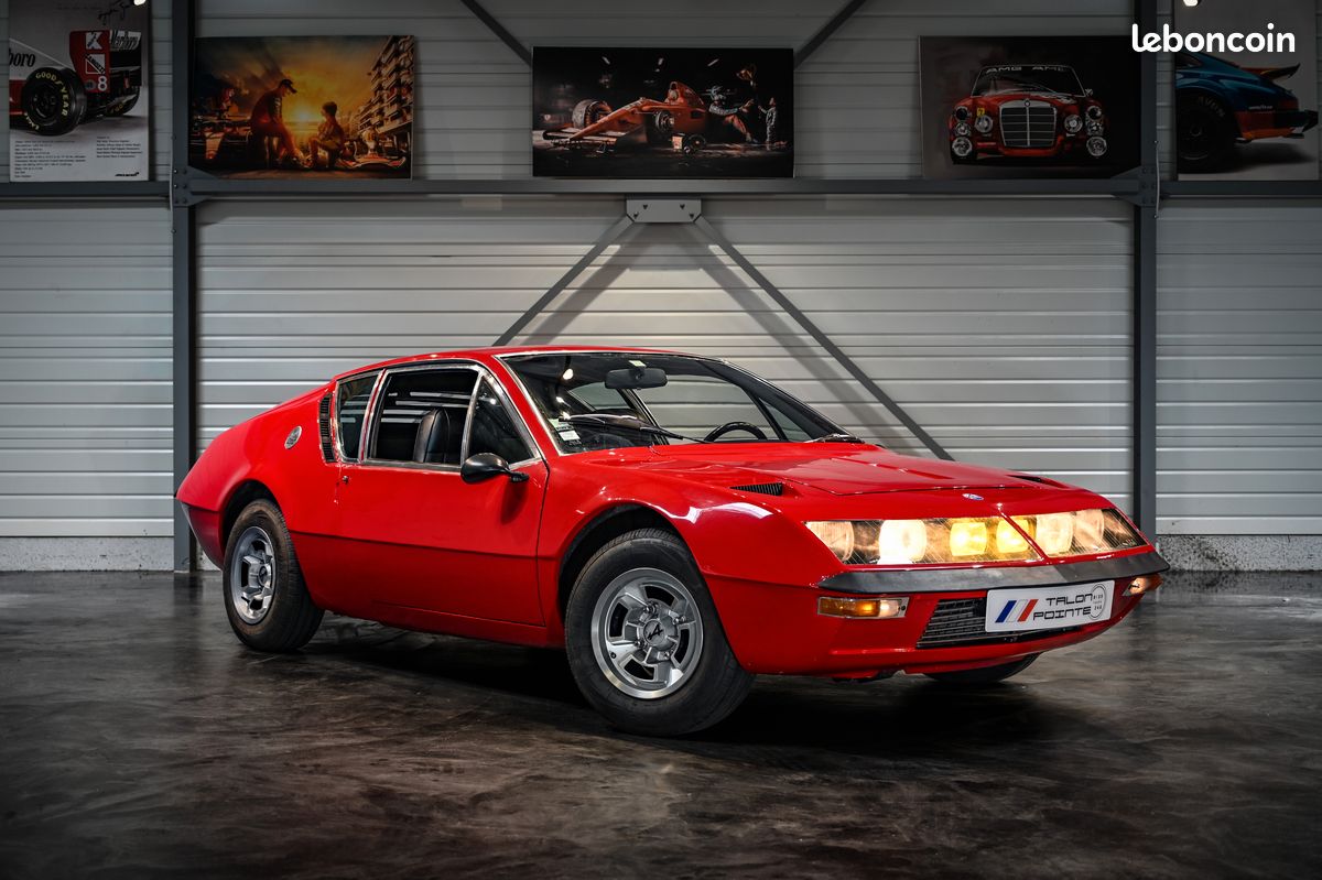 ALPINE A310 1600 VF 4 cylindres 125ch BVM5 / Conversion carburateurs 45 Weber / Rouge / Intérieur cuir noir / N° série 21532 (image 2)