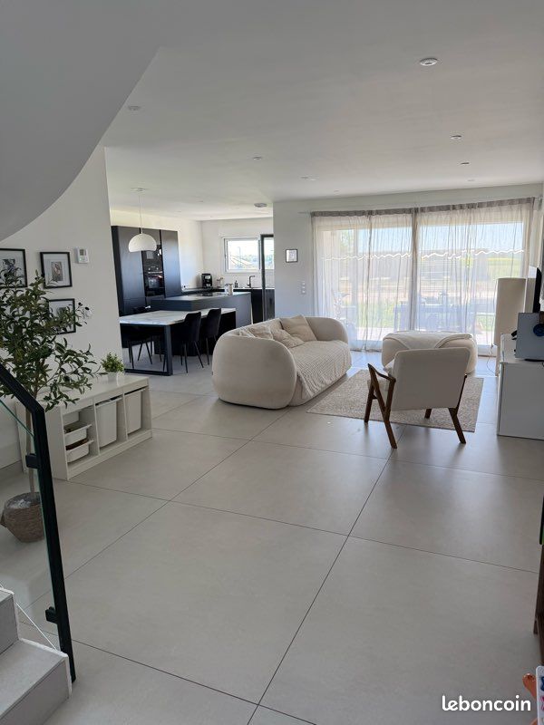 Maison 4 pièces 140 m² · à Avril · 140 m² · 399 000 €