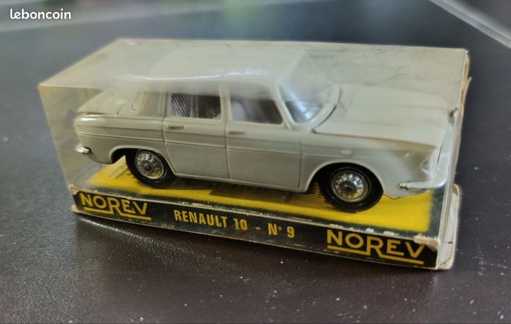 NOREV & RENAULT 10 & Numéro 9 & Voiture Miniature & Jouet EUR 199,99 - IT