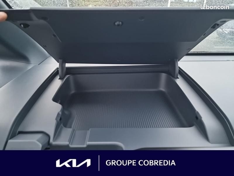 Kia PV5 Passenger L 163ch 71,2 kWh Plus (image 25)